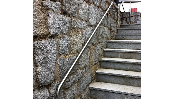 Treppenhandlauf Edelstahl - Sonderanfertigung