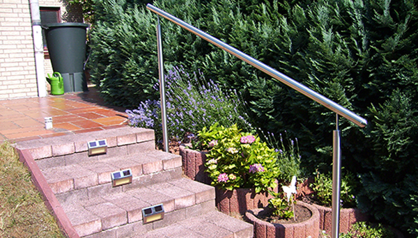 Treppenhandlauf Edelstahl - Modell freistehend mit Stift